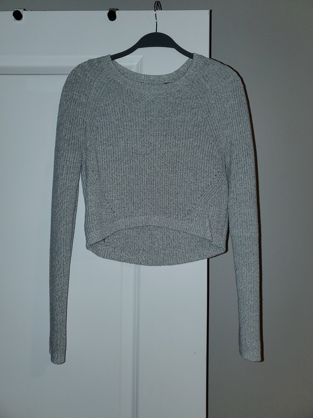 BCBGMaxAzria Gray Ribbed Cropped Crewneck Sweatshirt